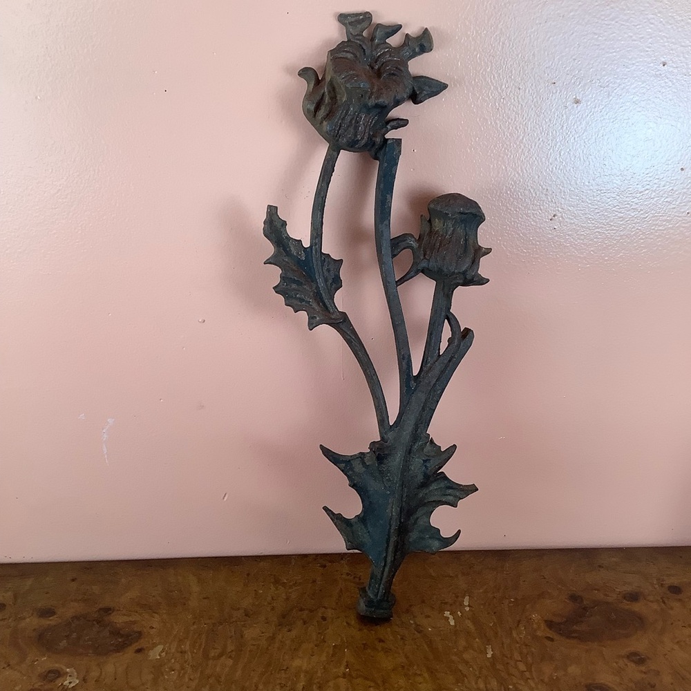 Cast Iron Thistle Flowers  Heavy Duty 5.3lb Rustic Floral 18.5” Long Repurpose